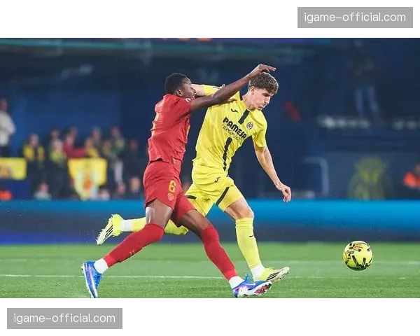 比利亚雷亚尔2-1瓦伦西亚，科梅萨尼亚和盖伊连入两球完成翻盘