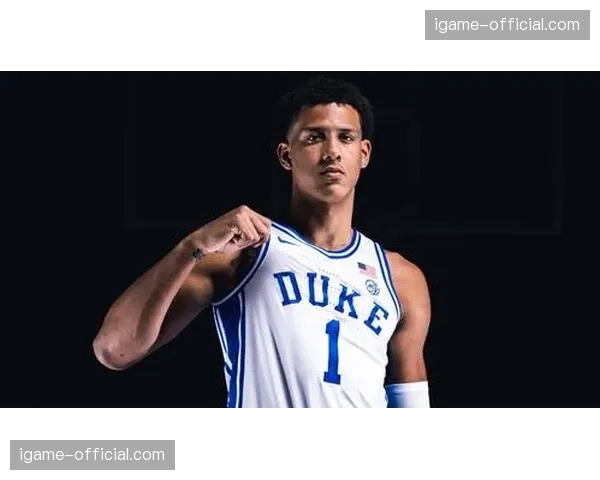 约翰逊达成1500+分700+板500+助&100+三分,历史第四人 约翰逊达成1500+分700+板500+助&100+三分,历史第四人