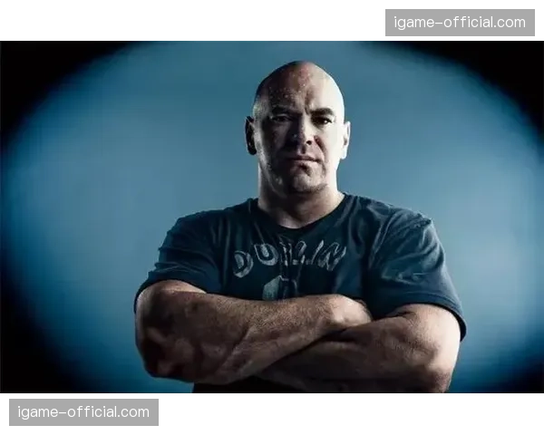 白大拿赛后总结:今晚的比赛卡充满终结,这正是粉丝们想看到的 白大拿赛后总结:今晚的比赛卡充满终结,这正是粉丝们想看到的